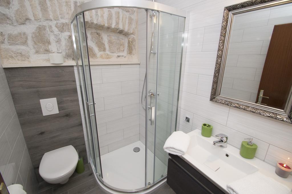 Posejdon Apartments กอร์จูลา ภายนอก รูปภาพ