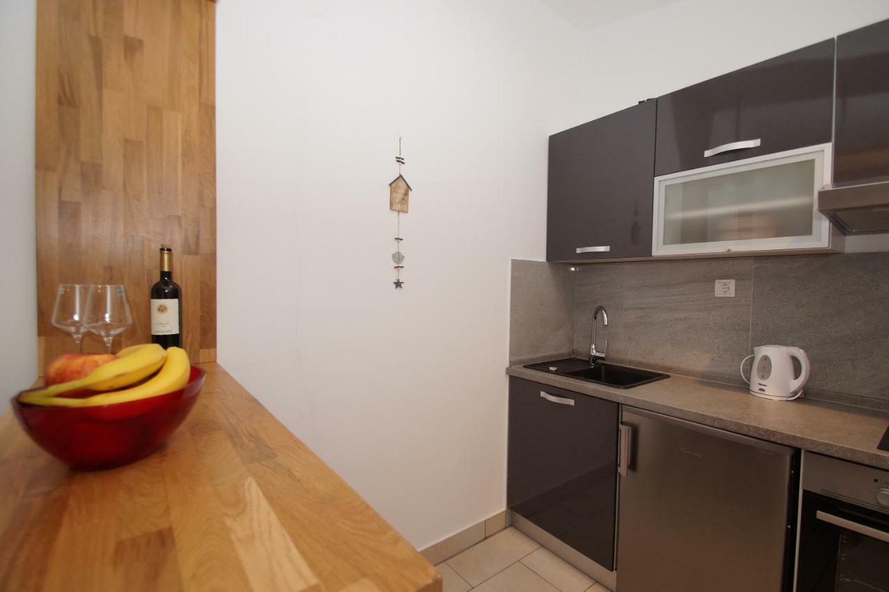 Posejdon Apartments กอร์จูลา ภายนอก รูปภาพ