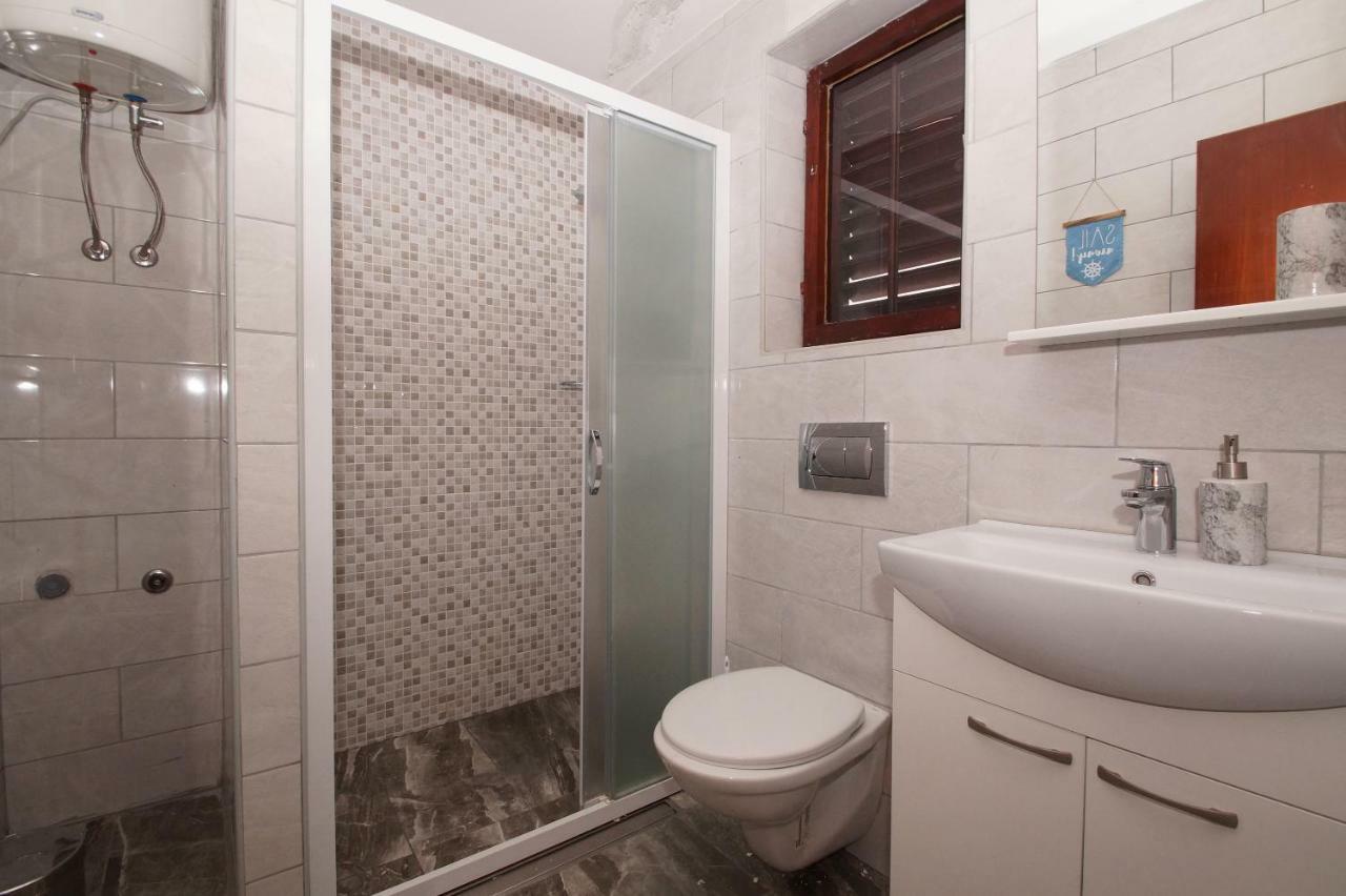 Posejdon Apartments กอร์จูลา ภายนอก รูปภาพ